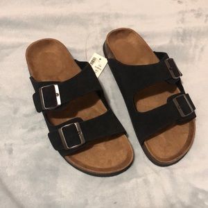 Aeropostale sandals